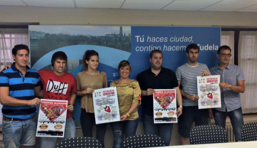 De izda. a dcha.: Diego Labarta(Ciudad Deportiva), Víctor Marco (Andatu), Olatze Bergara (Beterri), Silvia Cepas (concejala de Juventud) Íñigo Ruiz (Andatu), Javier Gil (Revolvedera) y Guillermo Garnica (Andatu).