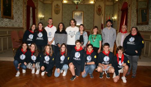 Equipo GRAT  y representantes políticos