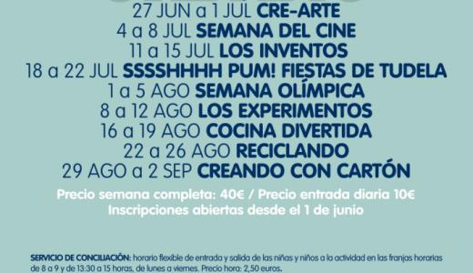 Cartel Abierto por vacaciones 2016