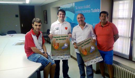 Diego Ascarza (Club Génesis),Andoni Moriano (Basket Navarra Planasa), Jesús Álava (Concejal Deportes) y Tito Navarro (S.D.R Arenas)